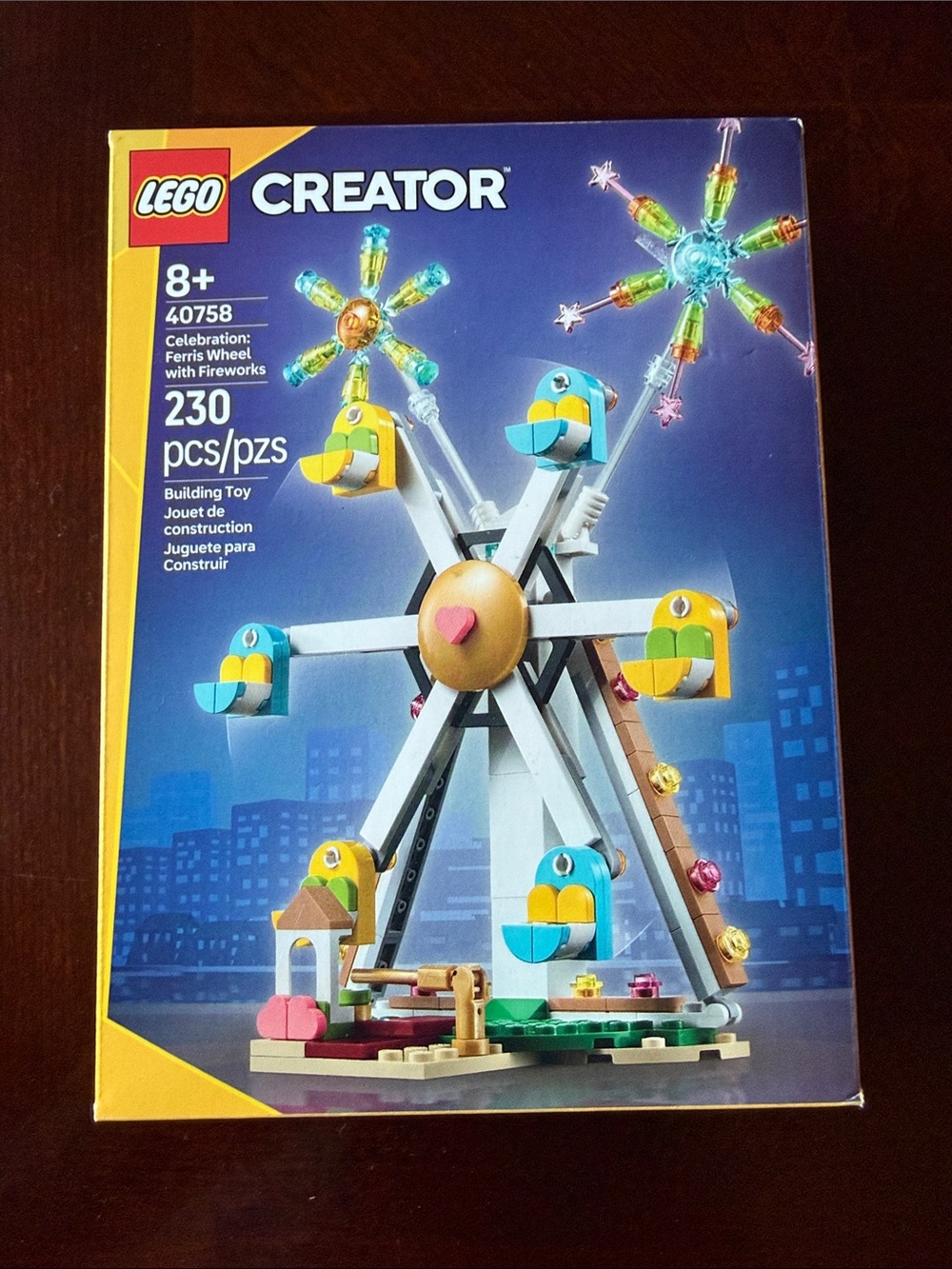 Lego Creator Ferris Wheel with Turquoise, Yellow, Gold & Pink Accents